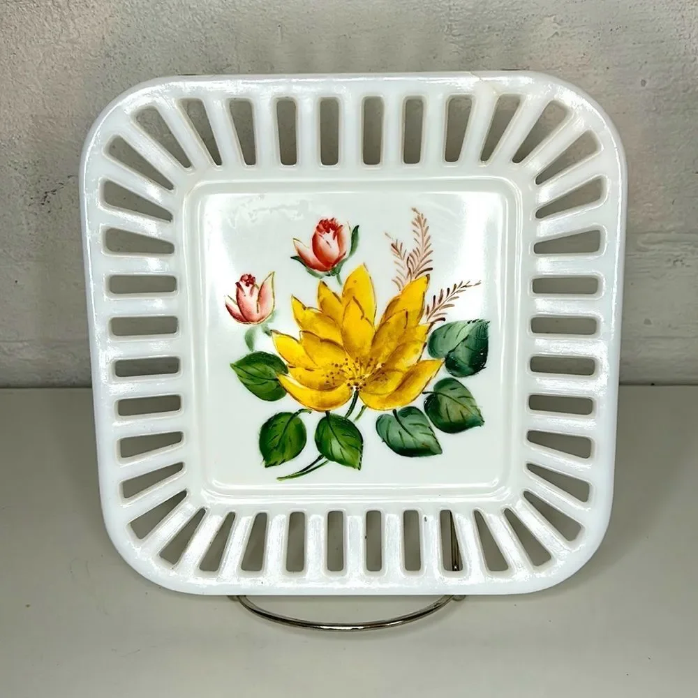 O651 Vintage Contemporary Hand Painted 8” Tray - Picture 1 of 3
